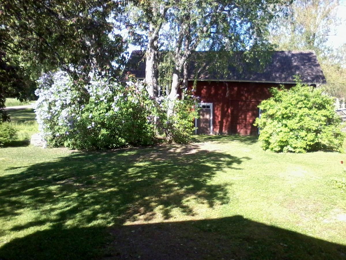 Draenggardens Stuga Pa Genuin Raettviksgard Boda  Exterior foto